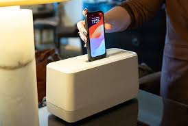 New Battery Tech Promises to Charge Your Phone in Seconds